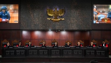 Kewenangan KemenHAM dan Ketiadaan Ajudikasi Komnas HAM Diuji ke MK